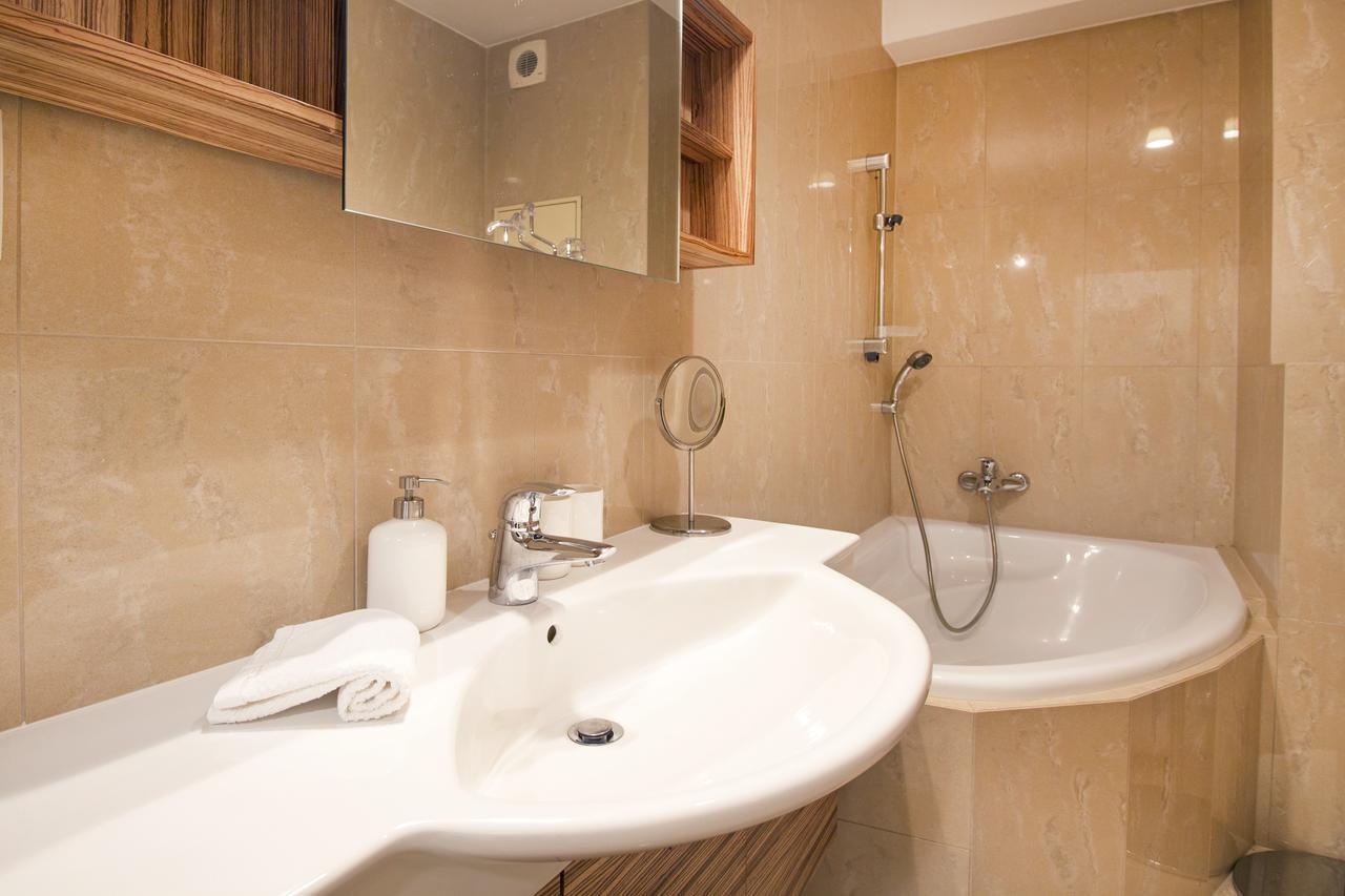 Luxurious Apartment Near Prague Castle Kültér fotó